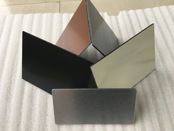 Chine Panneau composé en aluminium coloré de cm anti- UV avec la résistance aux intempéries fournisseur